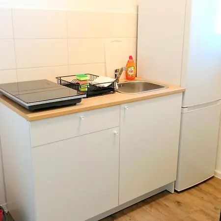 Apartkeep 244 アパート *